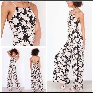 VGUC UO Kimchi Blue Floral Libby Lace-Up Jumpsuit